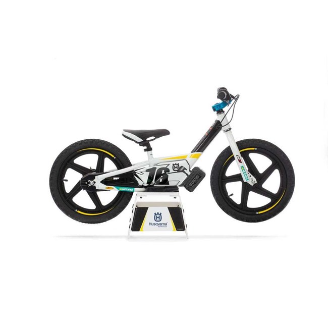 Bild von REPLICA 16EDRIVE